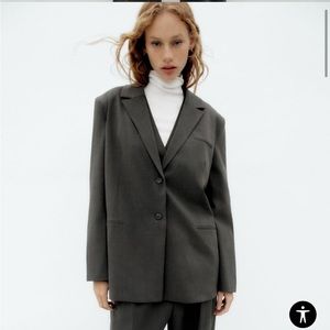 NWT Zara Women’s Straight Cut Blazer Dark Gray Size Small. Oversized fit.